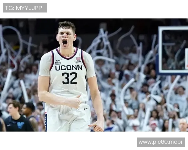 克林根轰23+18+7！助攻创生涯新高 14次15+篮板领跑NBA