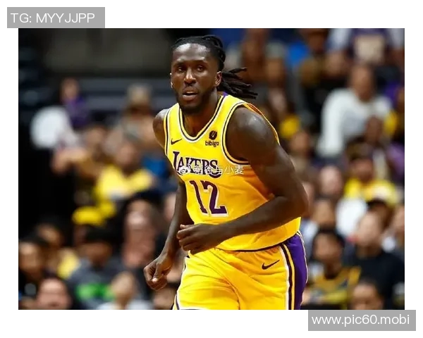 雄鹿为“刺头”开辟空间！一人转变罕见6年 他比“湖人少爷”更像二当家